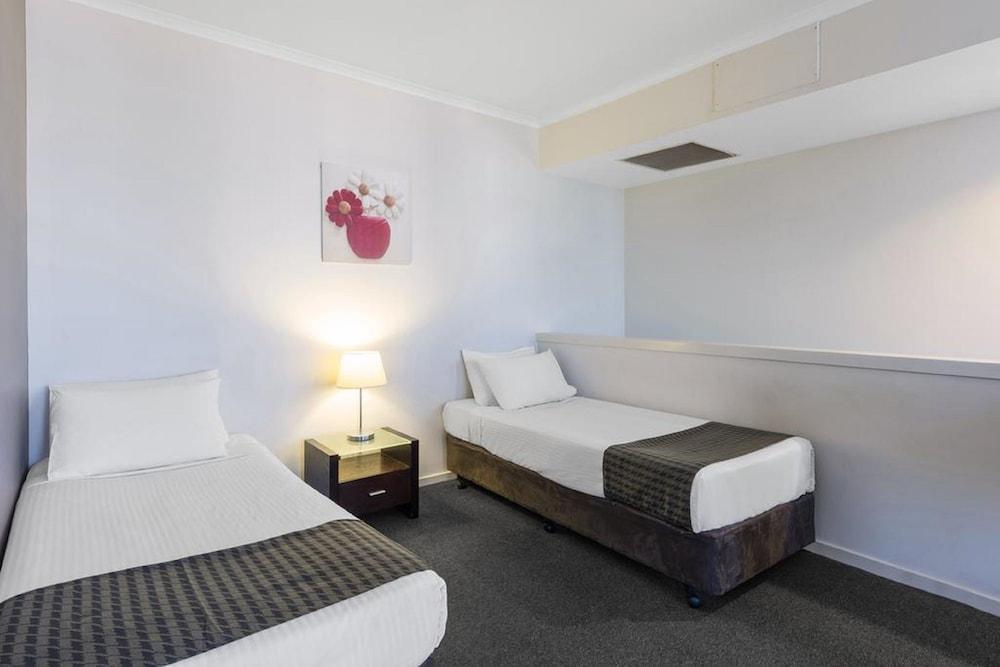 Riverside Apartments Мелбърн Екстериор снимка