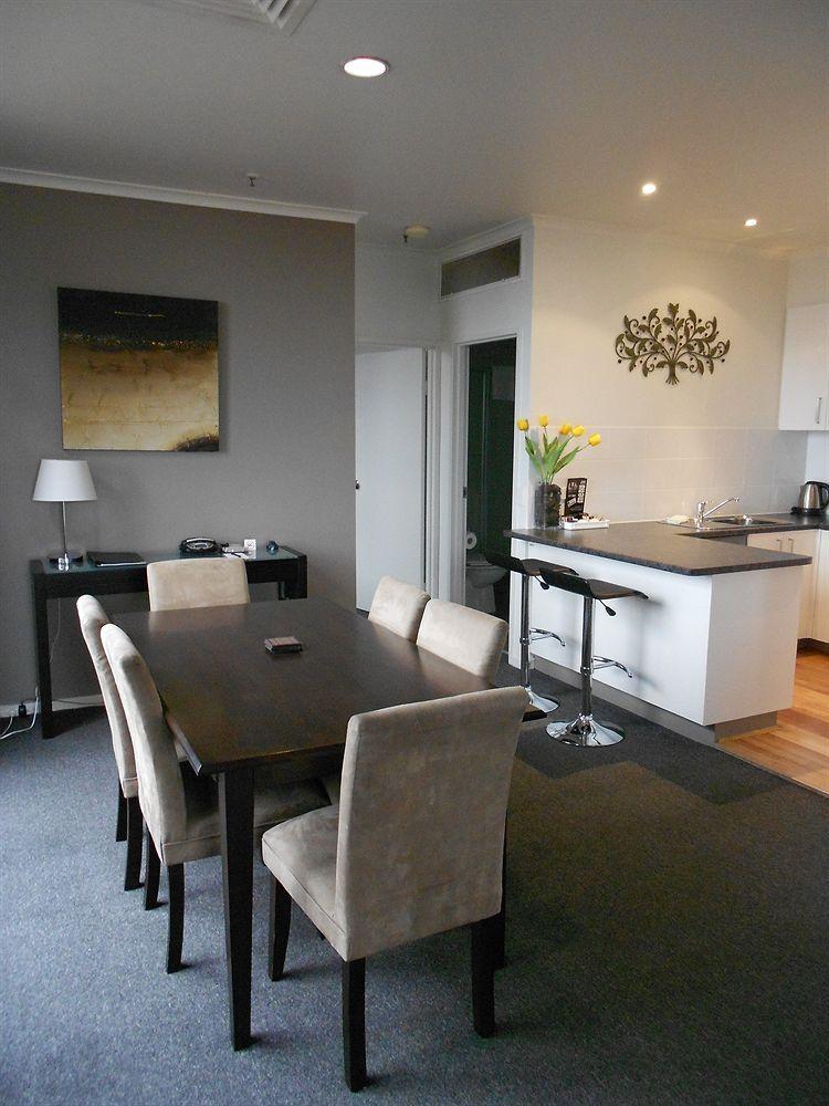 Riverside Apartments Мелбърн Екстериор снимка