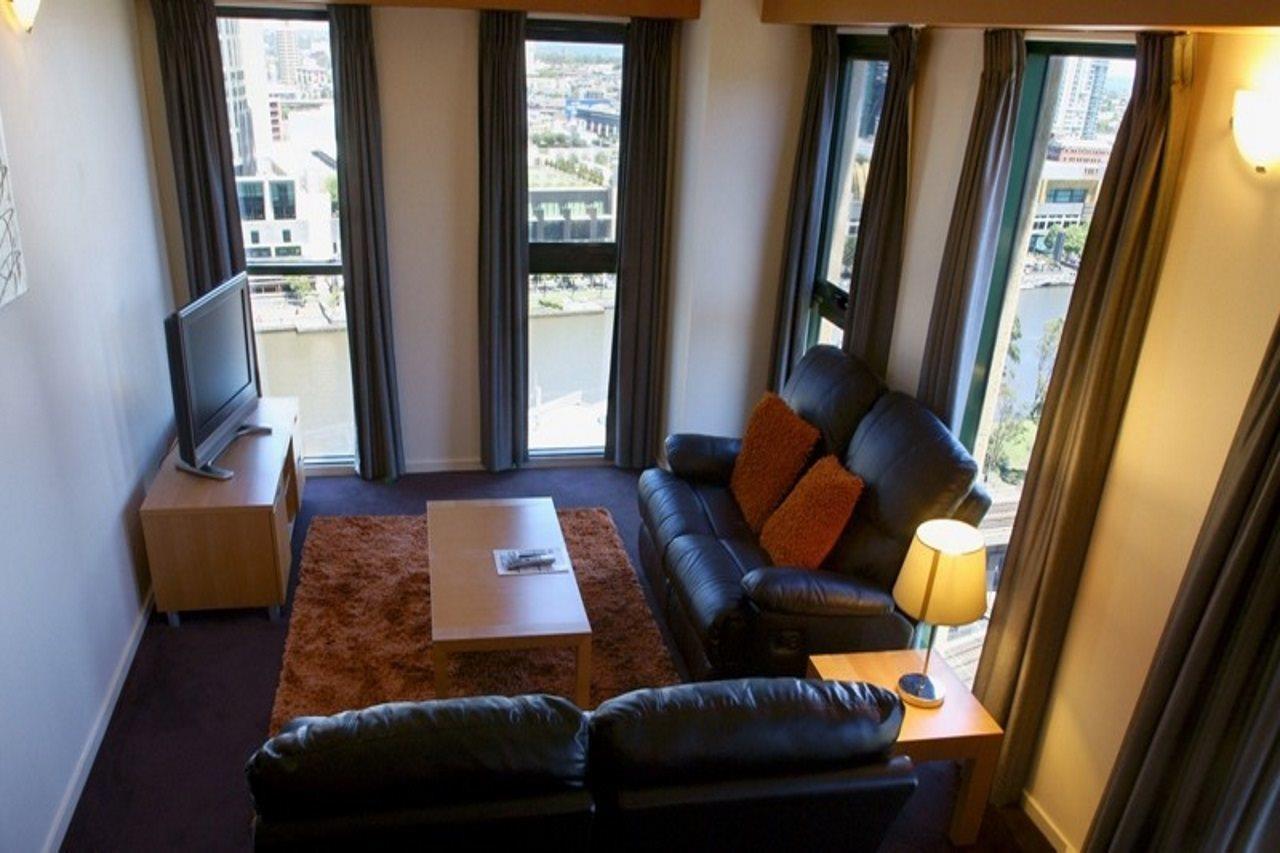 Riverside Apartments Мелбърн Екстериор снимка