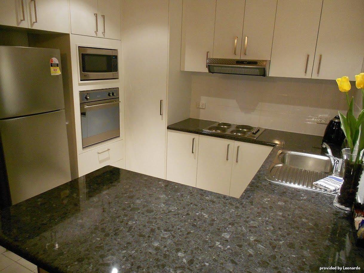 Riverside Apartments Мелбърн Стая снимка