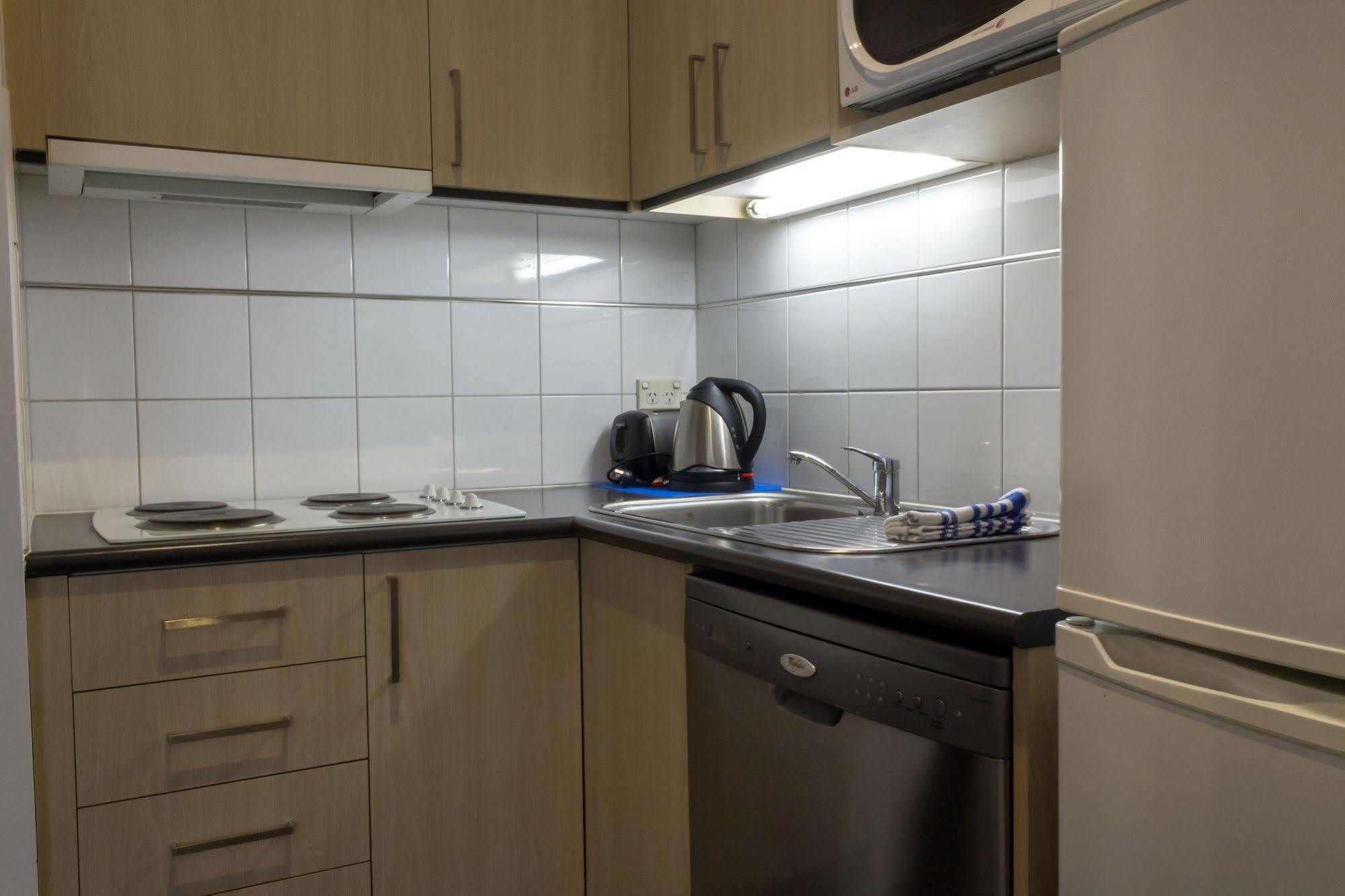 Riverside Apartments Мелбърн Екстериор снимка